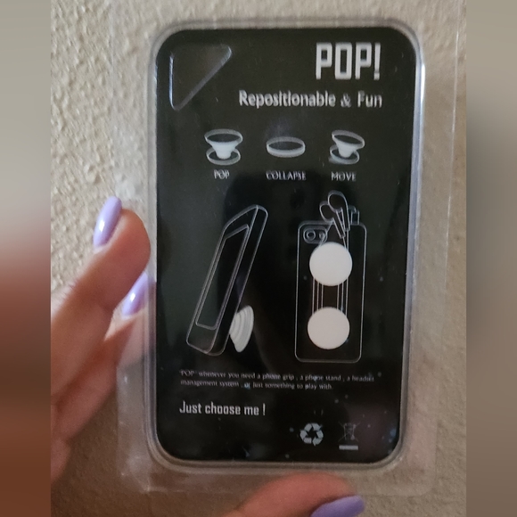 Pop! Cell phone grip , phone stand , a headset management system. - Picture 2 of 4